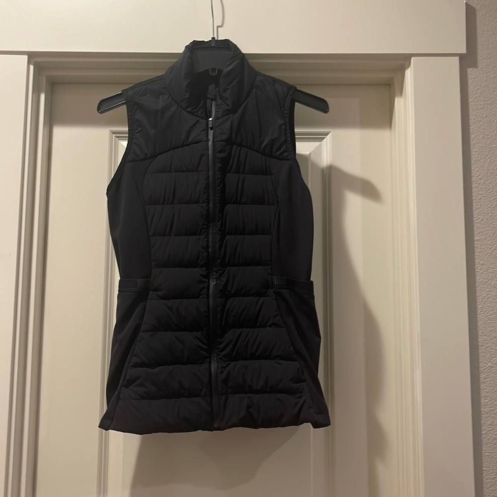 Black Lululemon Veda
